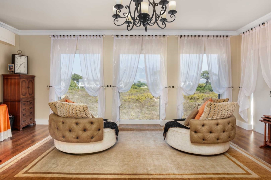 4 Bedroom Property for Sale in Val De Vie Estate Western Cape